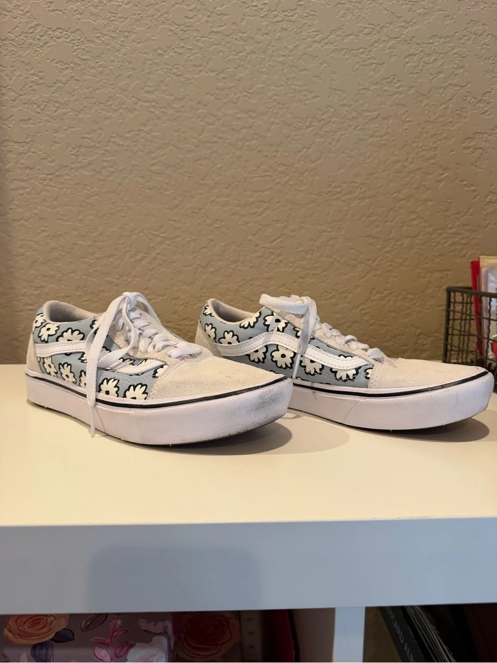 Vans White and Light Blue Floral-Accent Low Tops